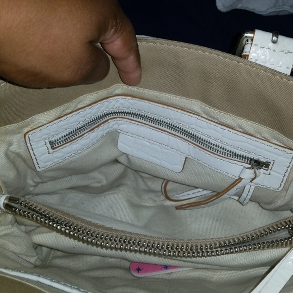 Purse - Picture 4 of 8